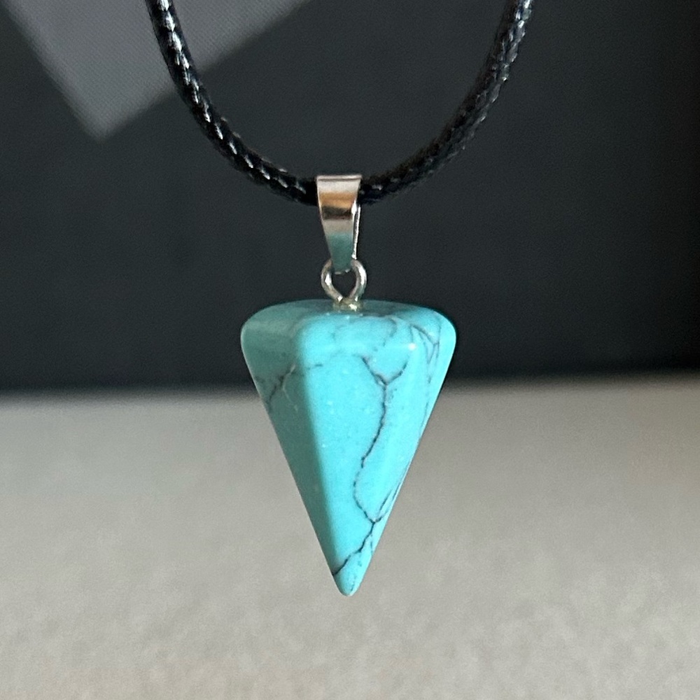 Blue Howlite Cone Shaped Pendant Natural Crystal Gemstone Necklace